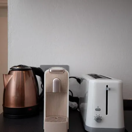 Check-in Check-out Pila *