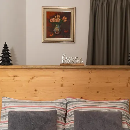 Check-in Check-out Pila 아파트 *